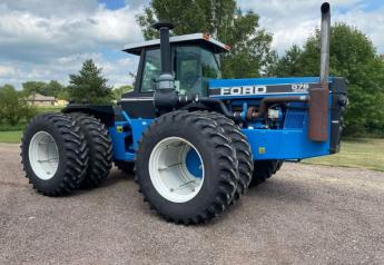 Pete's Pick of the Week: 1993 Ford Versatile 876