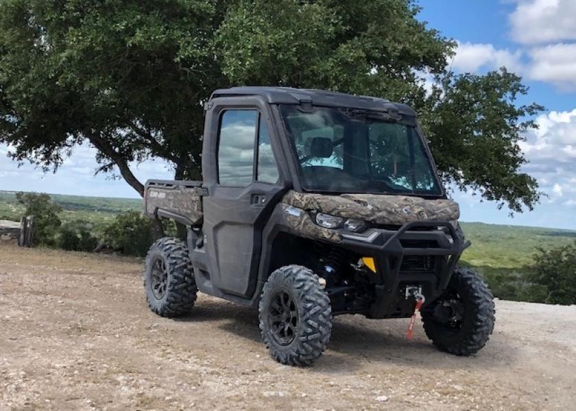 Can-Am Defender Limited HD10