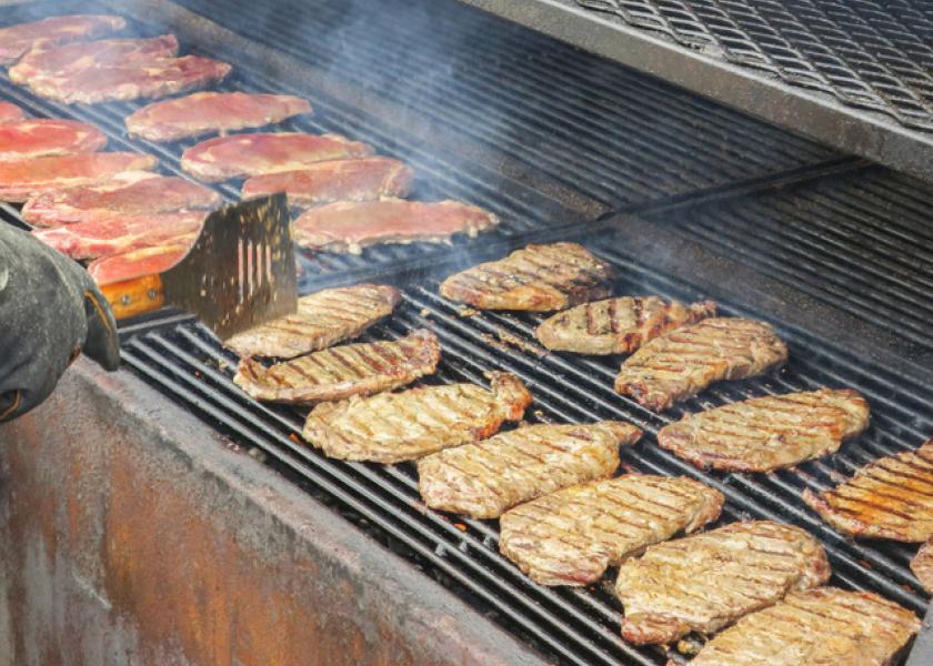 BT_FreeImages_BBQ_Grill_Steaks
